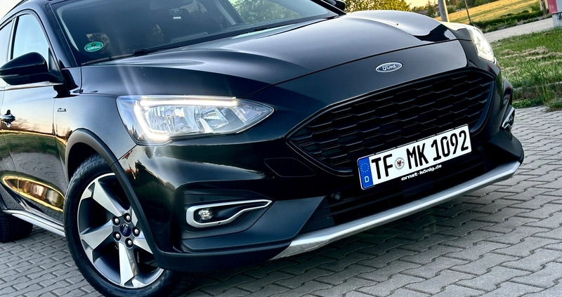 Ford Focus cena 57900 przebieg: 171000, rok produkcji 2019 z Tłuszcz małe 466